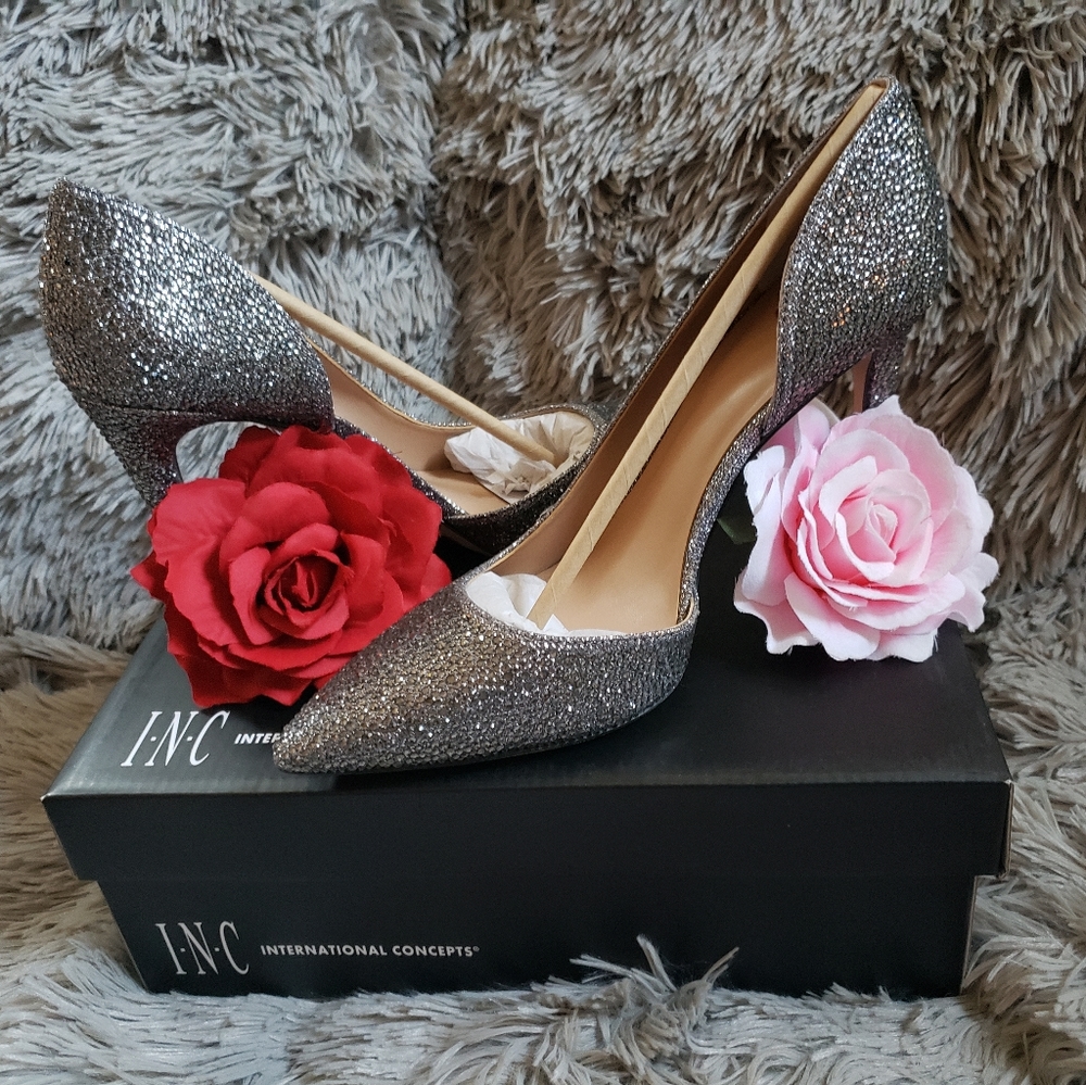 Women's shoes